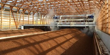 The Benefits of Composting Manure in Hot, Dry Climates