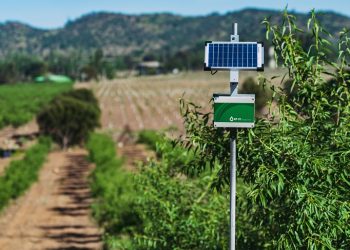 WiseConn: Keep it Simple, the control is in your hand