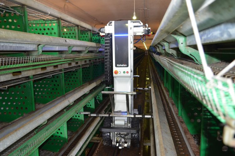 Smart cage cleaning with Japanese technology